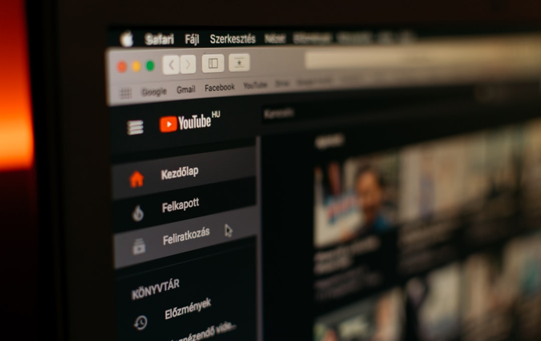 Peer review of social media video